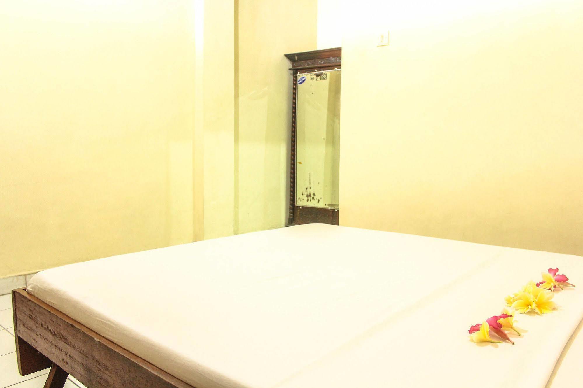 Bali Manik Beach Inn Kuta  Ngoại thất bức ảnh