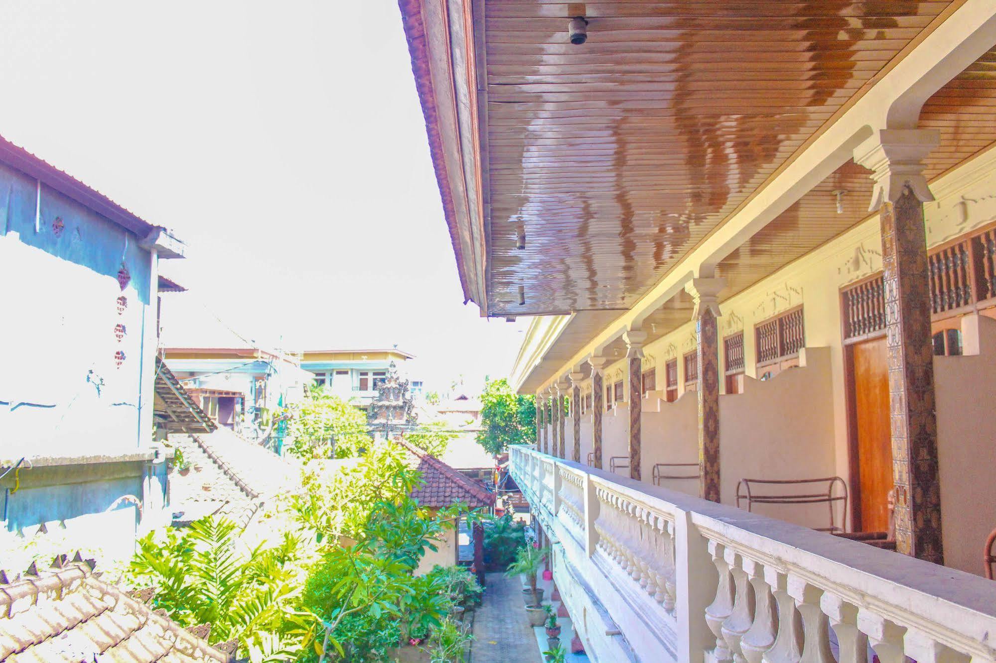 Bali Manik Beach Inn Kuta  Ngoại thất bức ảnh