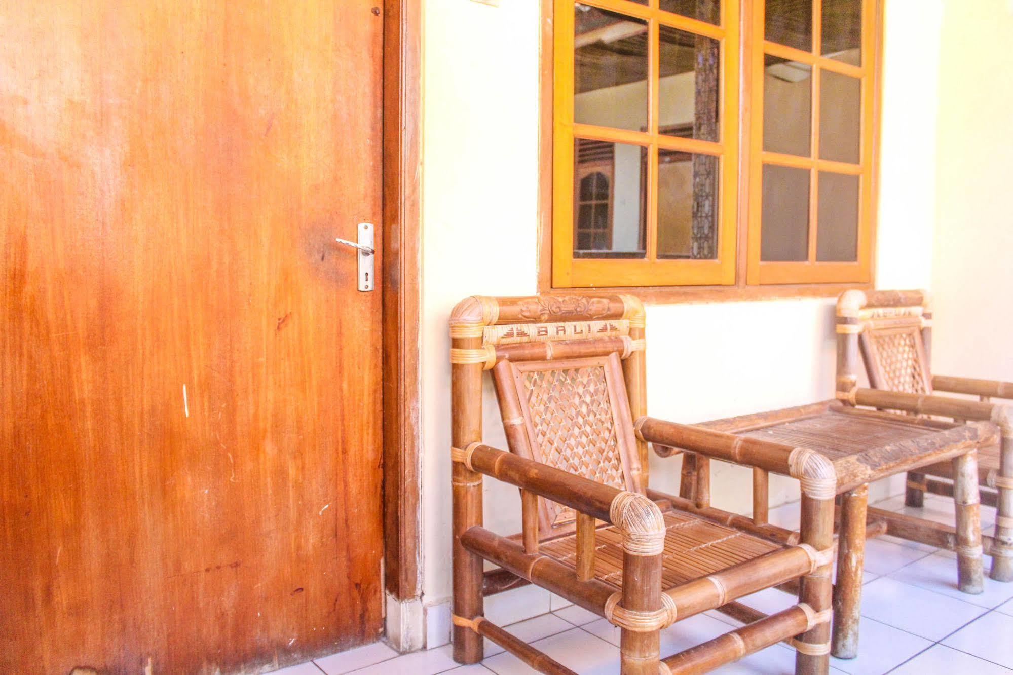 Bali Manik Beach Inn Kuta  Ngoại thất bức ảnh